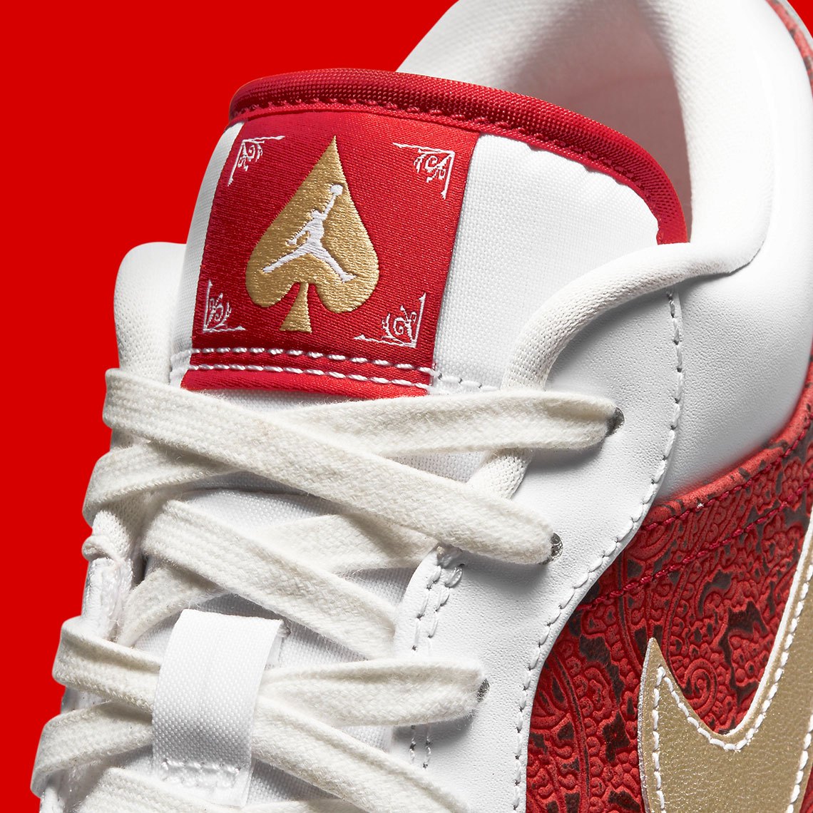 參加慈善撲克王大賽最佳鞋款！Air Jordan 1 Low「黑桃皇后」官圖公布，精緻雕紋質感爆棚！