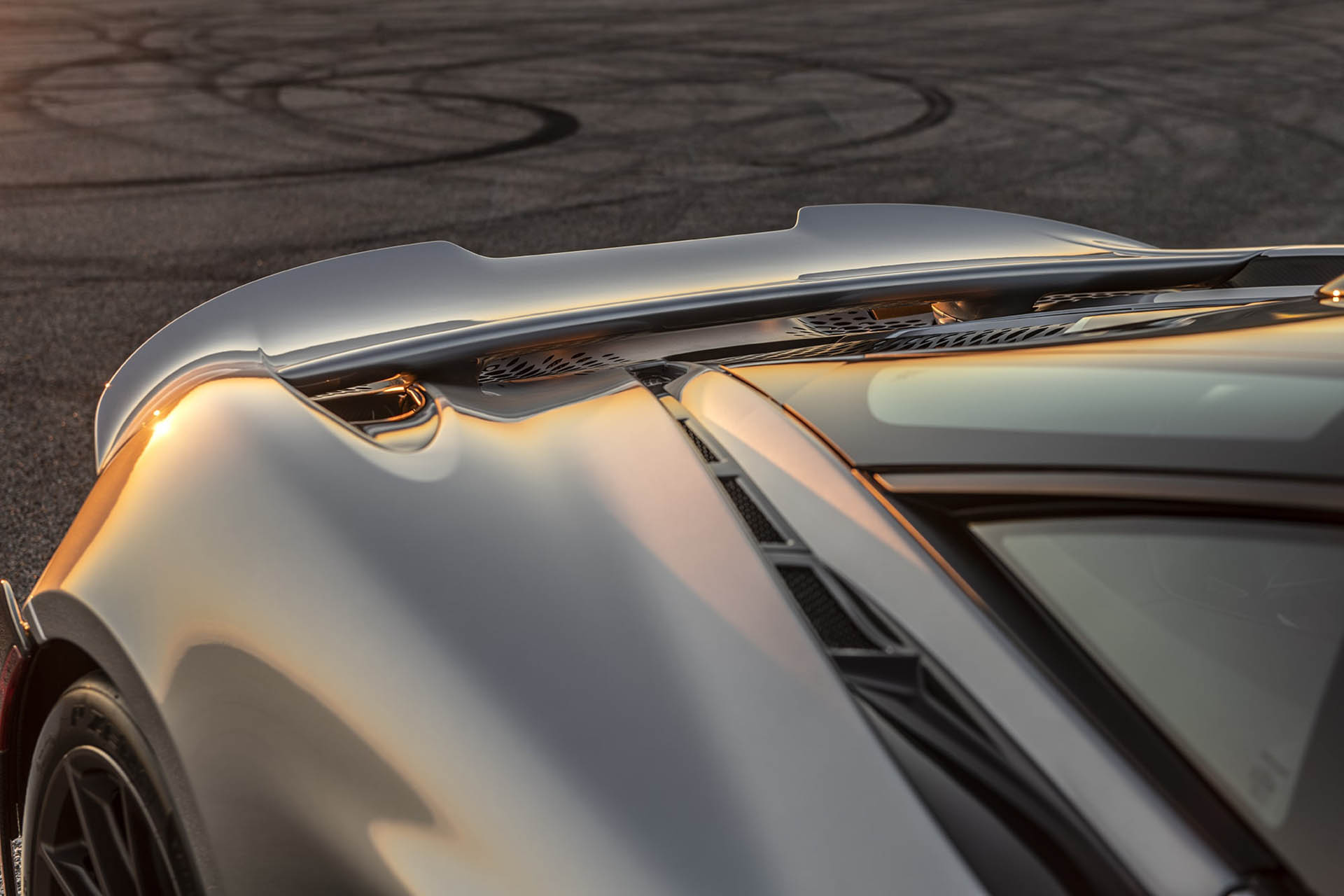 破千匹？哪有啥問題！Hennessey McLaren 765LT 誓言讓所有同級對手吃滿灰！