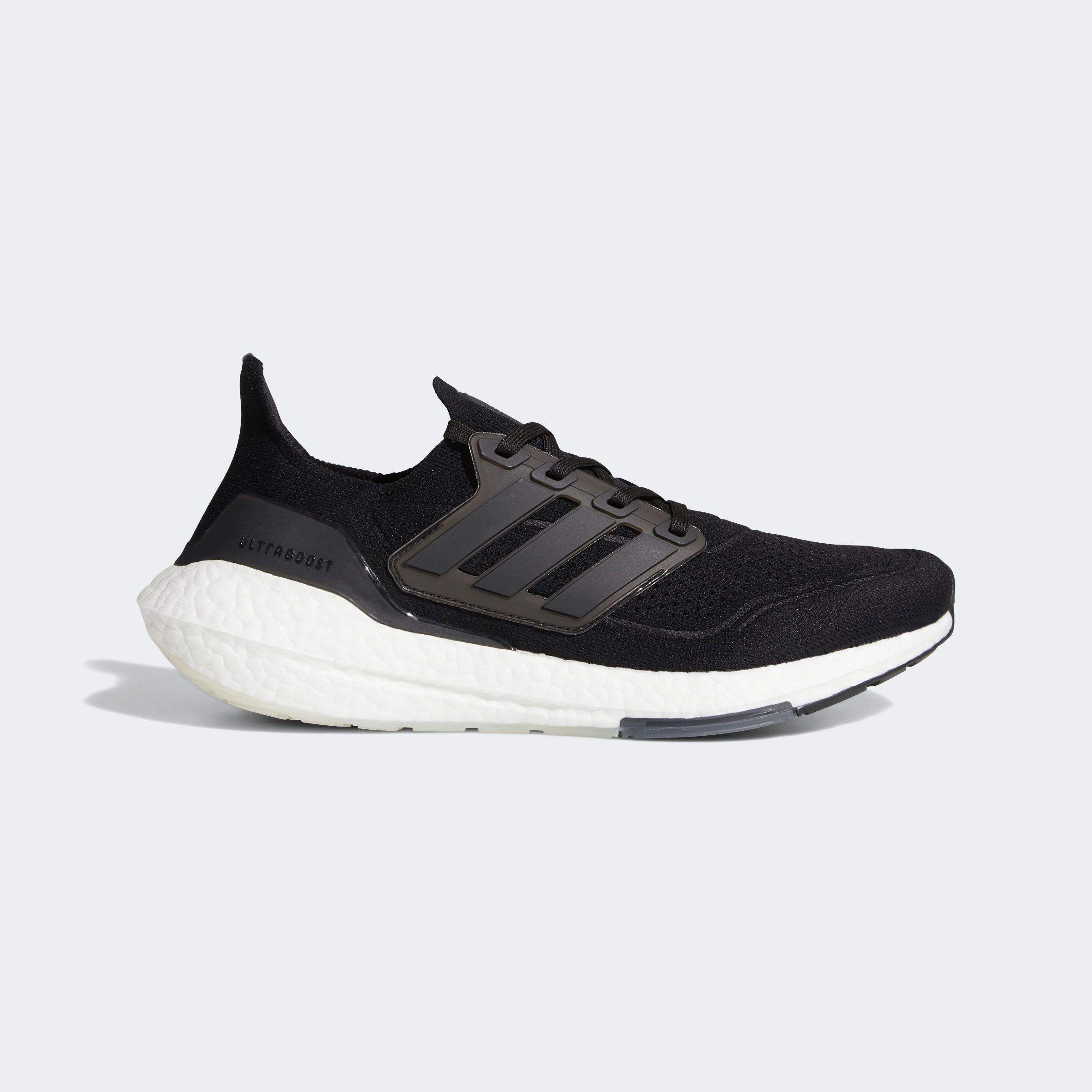 選擇困難者請注意！adidas Ultraboost 21 全系列配色來臨，加厚 BOOST 舒適度滿分！