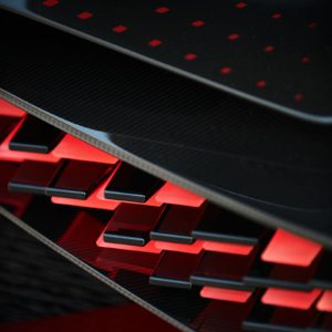 這不只是任性吧？Bugatti Divo Lady Bug 耗時兩年打造，光烤漆就比棟樓還貴！