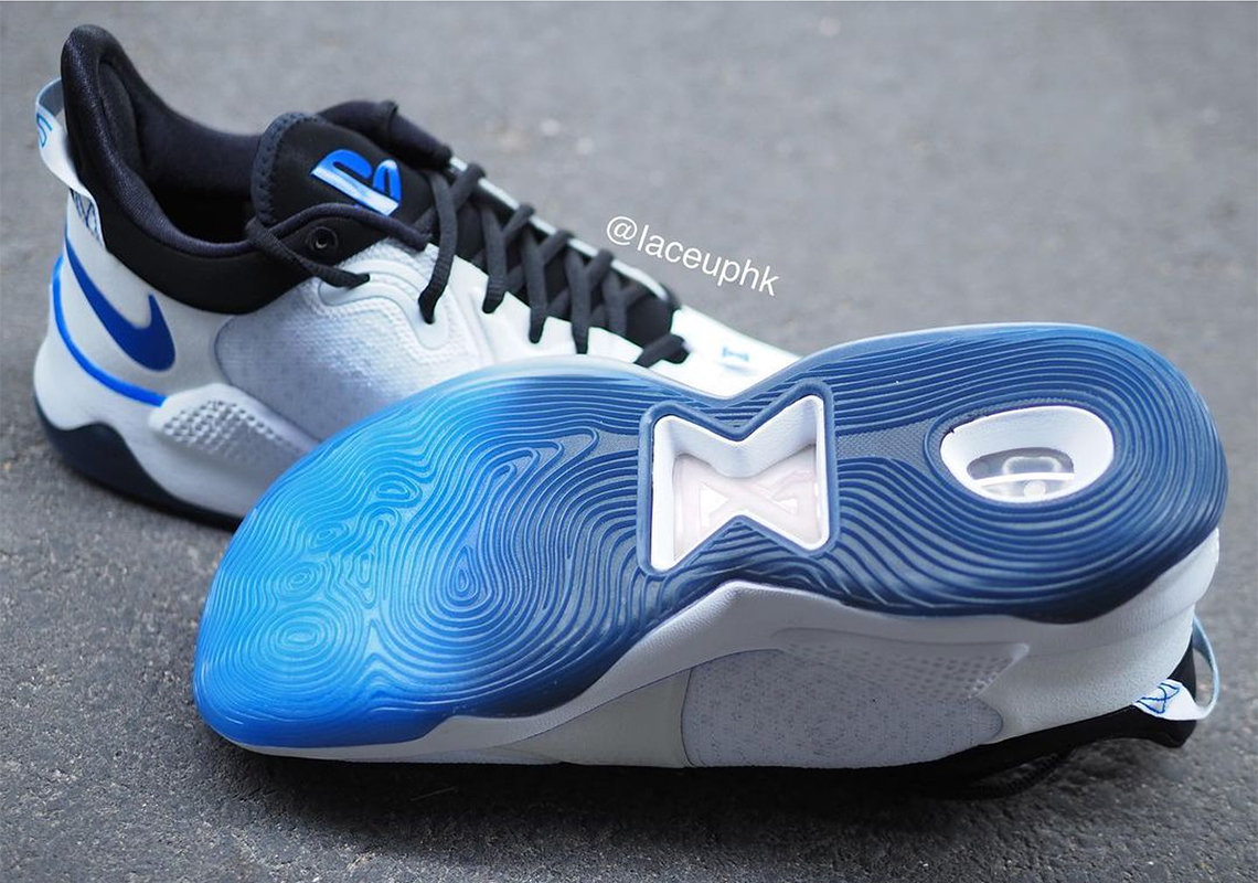 電玩迷看到都跪了！Sony x Nike PG 5 “PlayStation 5” 高清碟照釋出，手把精緻細節完美還原！