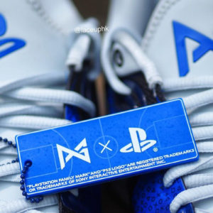 電玩迷看到都跪了！Sony x Nike PG 5 “PlayStation 5” 高清碟照釋出，手把精緻細節完美還原！