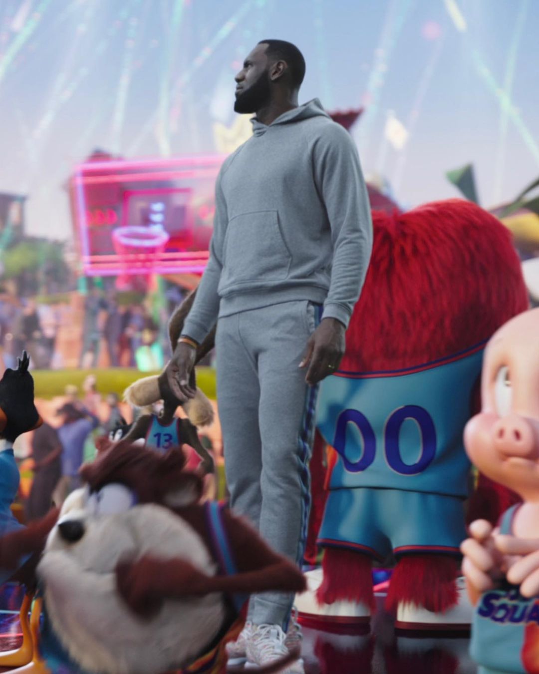 經典重現！詹皇主演《怪物奇兵2-全新世代》中文版預告正式曝光，竟連鐵巨人也加入戰局？