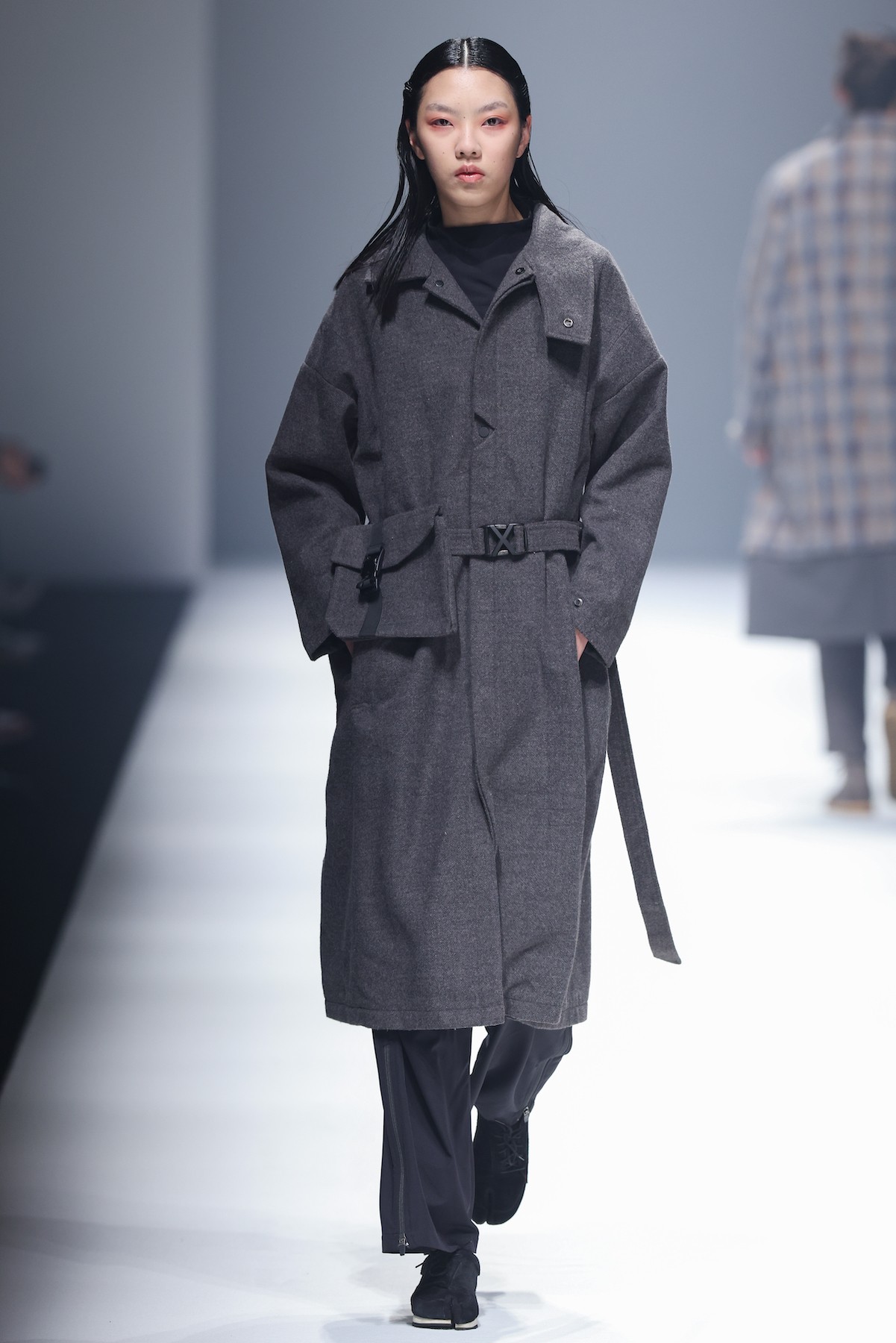 良工鍛鍊凡幾年，鑄得寶劍名龍泉－台灣服裝品牌 oqLiq 發佈 2021 秋冬系列