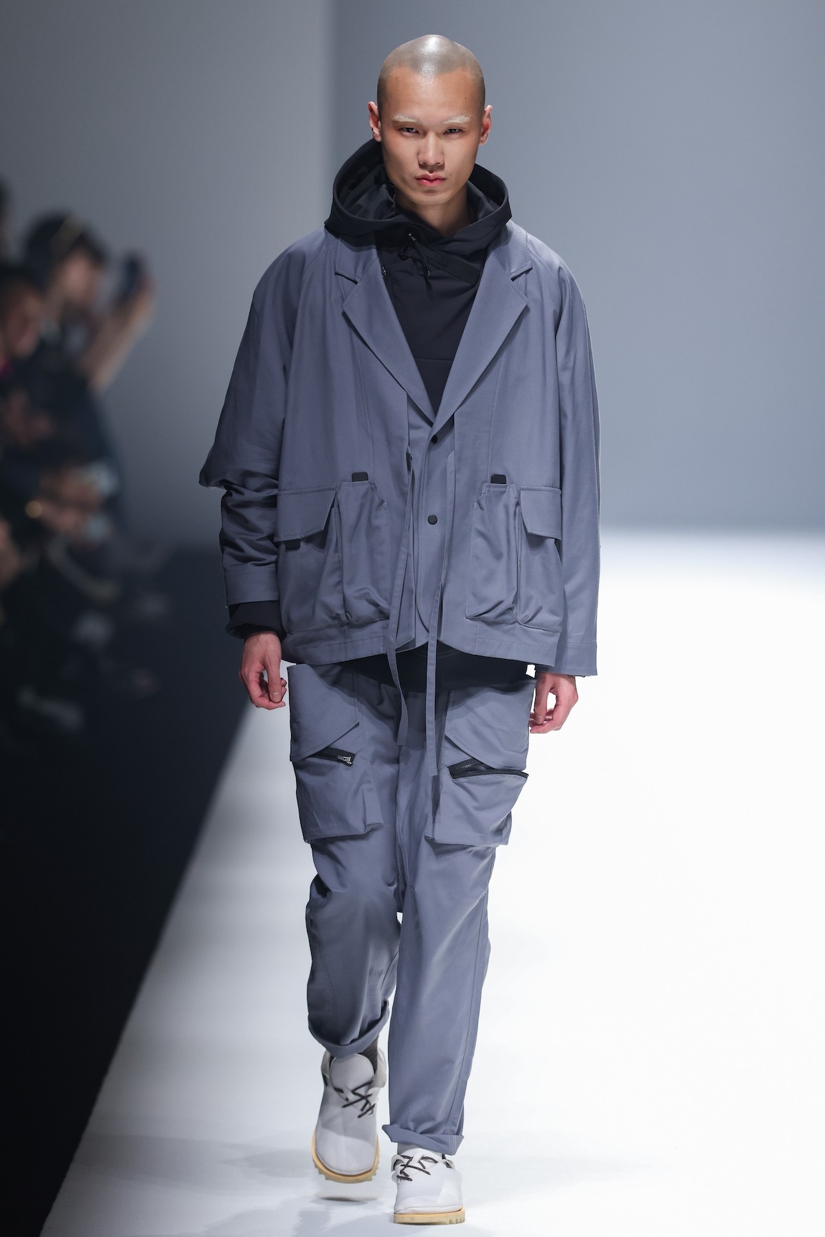 良工鍛鍊凡幾年，鑄得寶劍名龍泉－台灣服裝品牌 oqLiq 發佈 2021 秋冬系列