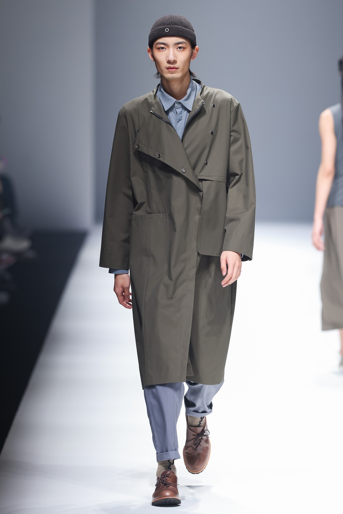 良工鍛鍊凡幾年，鑄得寶劍名龍泉－台灣服裝品牌 oqLiq 發佈 2021 秋冬系列