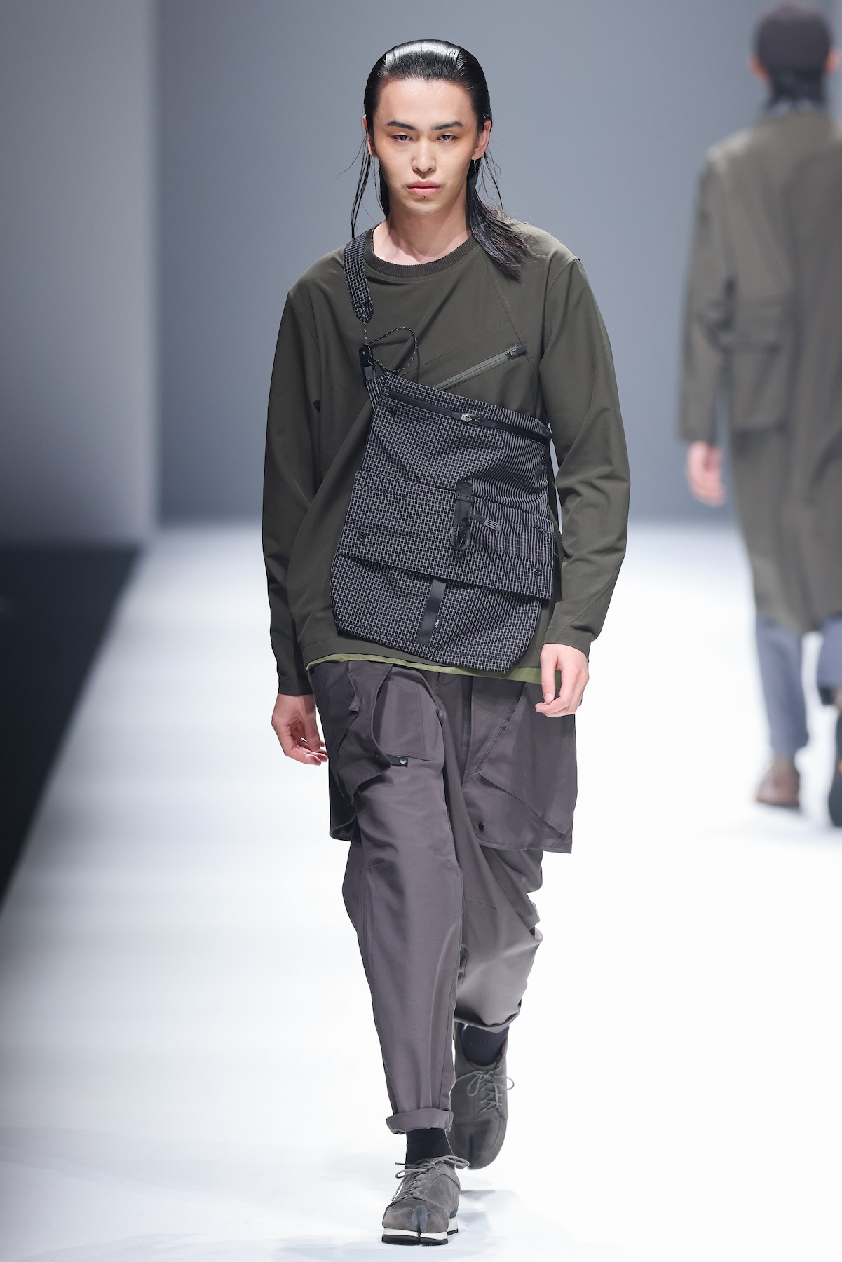 良工鍛鍊凡幾年，鑄得寶劍名龍泉－台灣服裝品牌 oqLiq 發佈 2021 秋冬系列