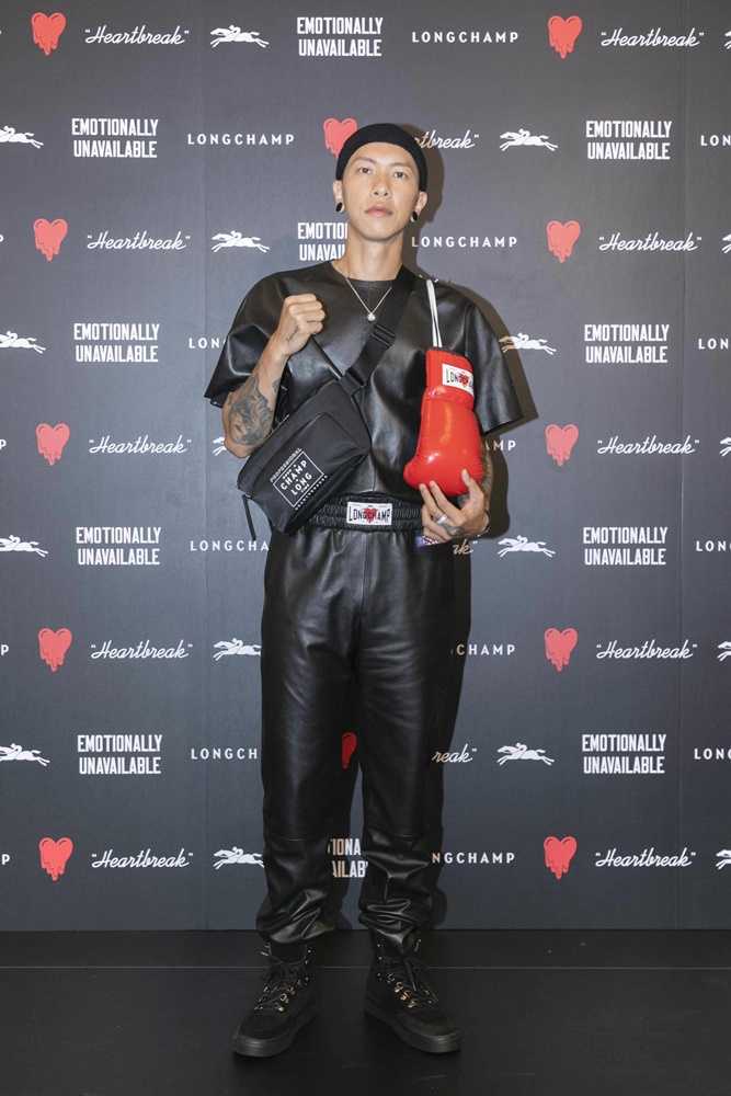 瘦子、小春及謝欣穎強力演繹！ 冠希操刀的 Emotionally Unavailable x Longchamp 聯乘王者系列正式登場！