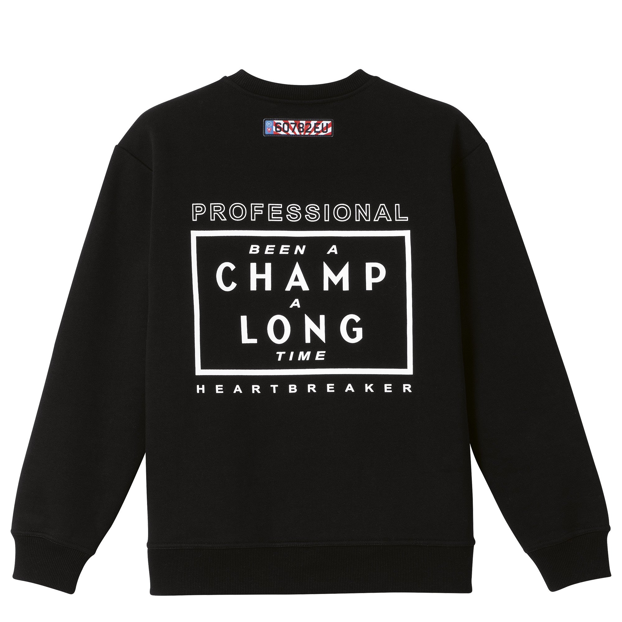 瘦子、小春及謝欣穎強力演繹！冠希操刀的 Emotionally Unavailable x Longchamp 聯乘王者系列正式登場！