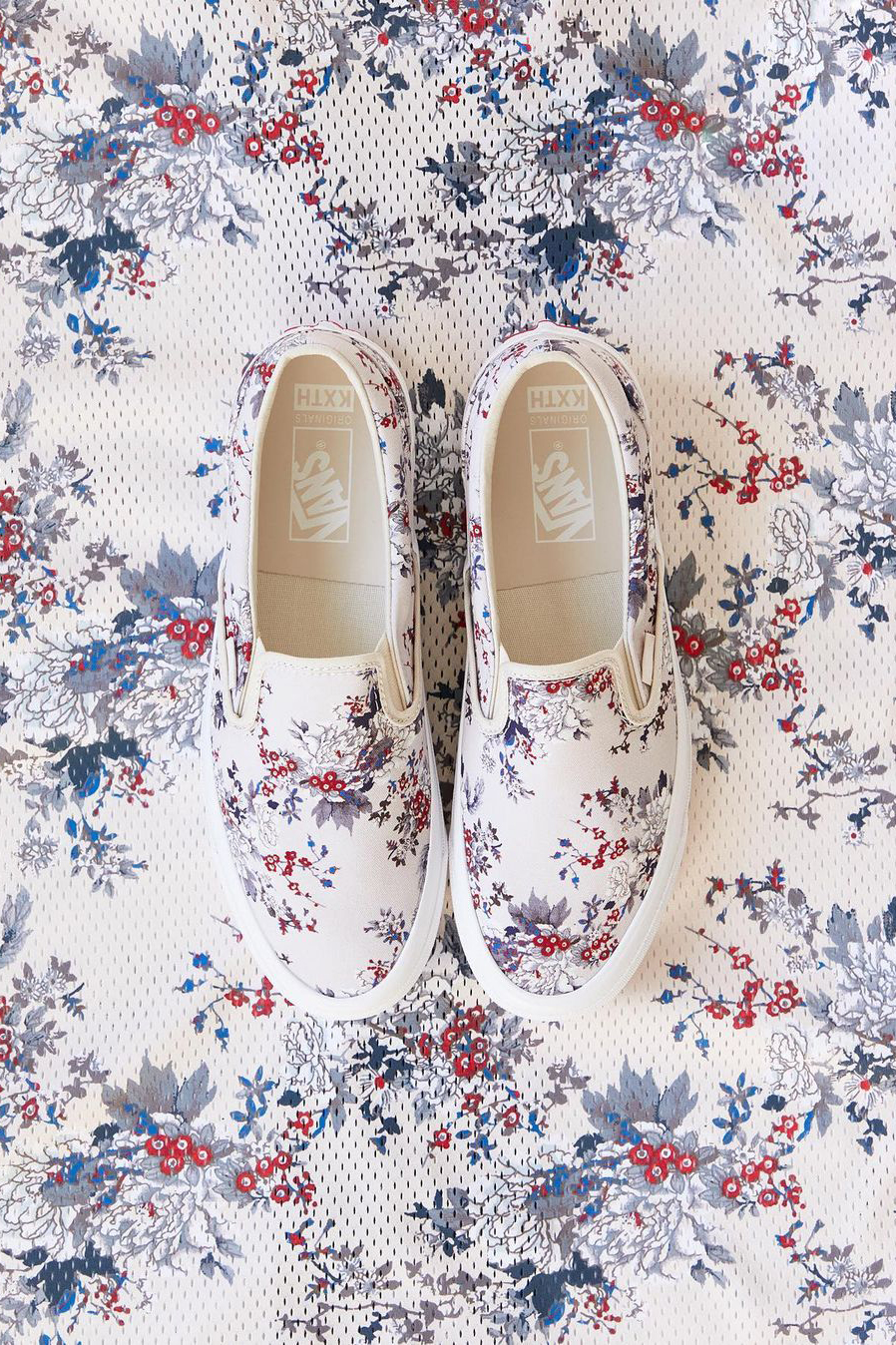 完蛋，會有想包色的衝動？ KITH x  Vans Vault 十週年聯乘系列正式發佈！