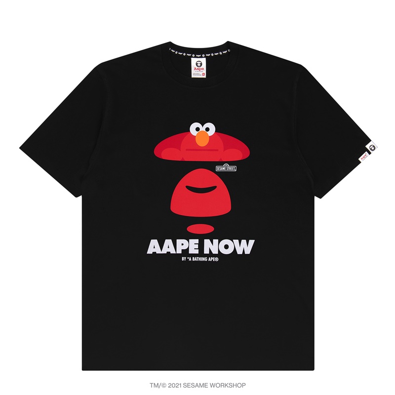 台灣販售預告｜極具話題的 APE BY *A BATHING APE® X SESAME STREET 聯乘系列登場！滿額還送限量玩偶鑰匙圈組！