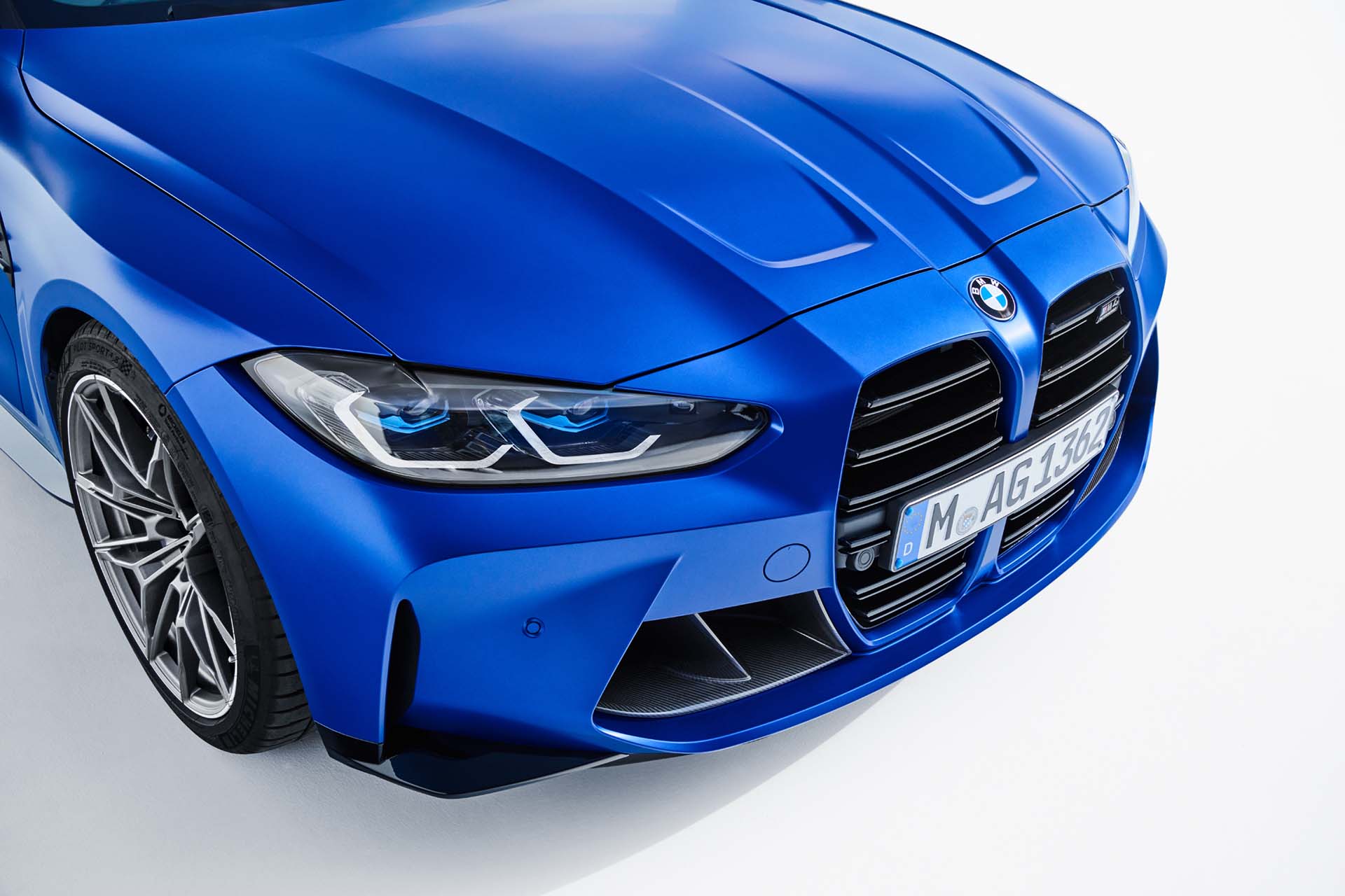 開這車口罩要戴好，因為 BMW M4 Competition Convertible 發表啦！