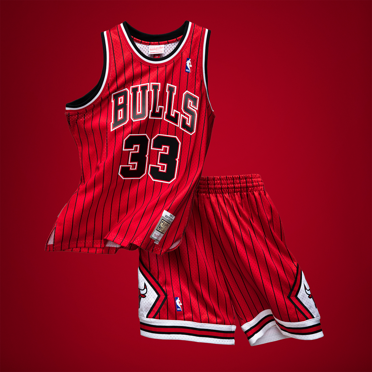 台灣販售預告｜湖人紫金變黑金更帥！Mitchell & Ness 顛覆傳統推出「 Reload 異色」系列球衣！