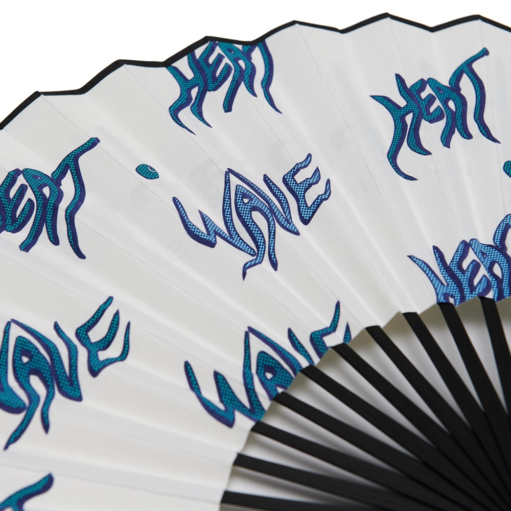 工裝潮人夏季必備！ Carhartt WIP 特別推出限量「HEAT WAVE PAPER FAN」竹製紙扇，滿額就能免費 GET ！