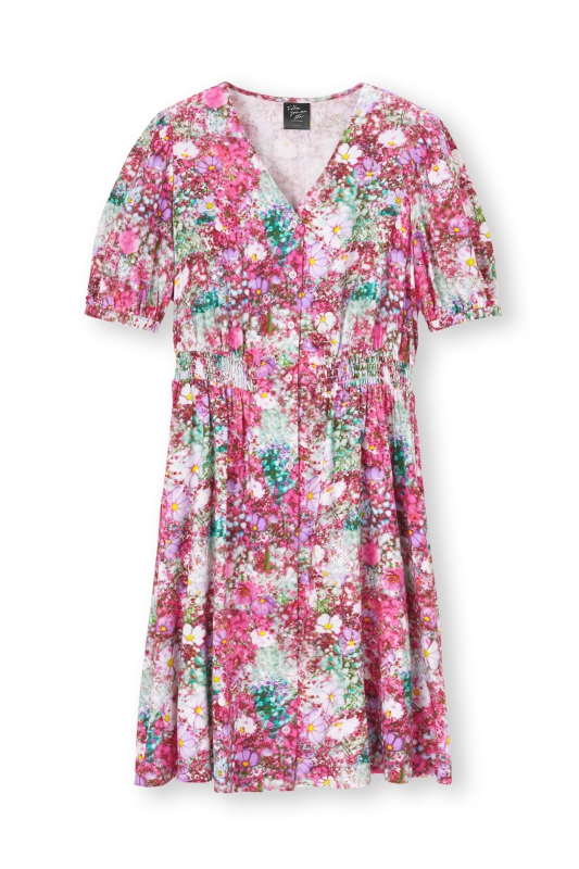 台灣販售預告｜如夢似幻的絕美花卉注入！ GU x  蜷川實花 M／mika ninagawa 聯乘系列即將開賣！