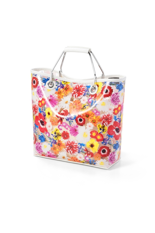 台灣販售預告｜如夢似幻的絕美花卉注入！ GU x  蜷川實花 M／mika ninagawa 聯乘系列即將開賣！