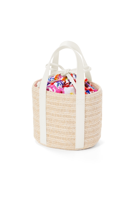 台灣販售預告｜如夢似幻的絕美花卉注入！ GU x  蜷川實花 M／mika ninagawa 聯乘系列即將開賣！