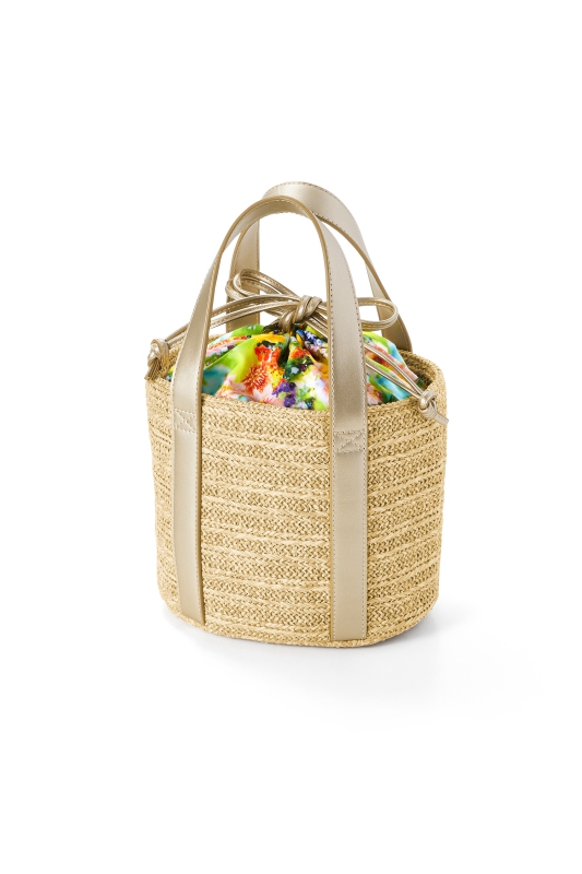 台灣販售預告｜如夢似幻的絕美花卉注入！ GU x  蜷川實花 M／mika ninagawa 聯乘系列即將開賣！