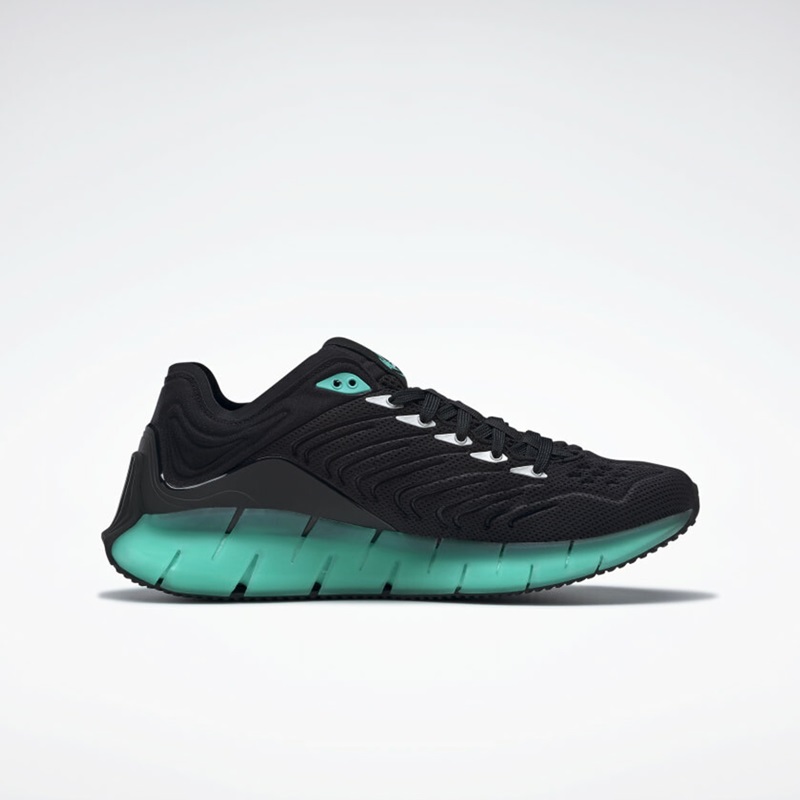 PlayStation x Nike PG5 開售在即，盤點這些年重磅「遊戲聯名球鞋」...竟然這麼多