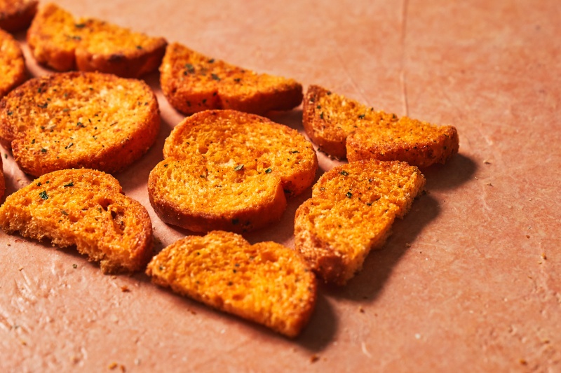 「義」吃上癮！韓國 CW 「西西里麵包餅乾」台灣搶先開賣！鹹甜爽脆開袋停不了