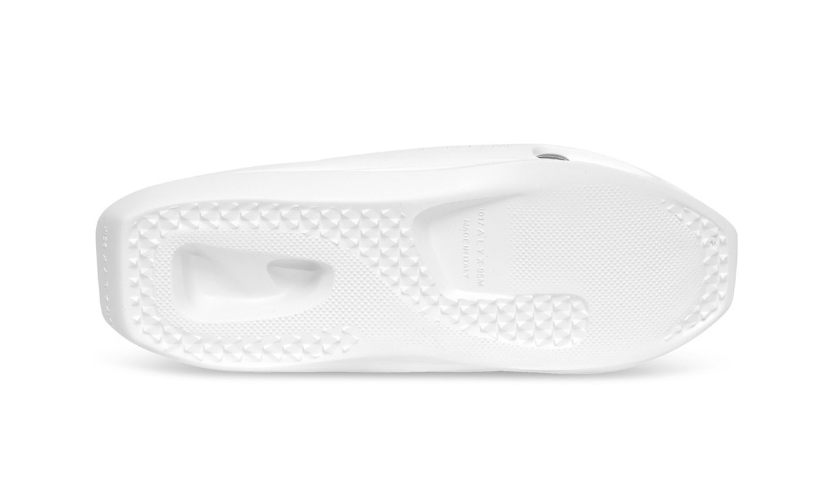 潮流社論｜沒誠意的 Logo 聯名大家愛買又愛嘴，那 2021 年這些「全新品牌設計」你又怎麼看？