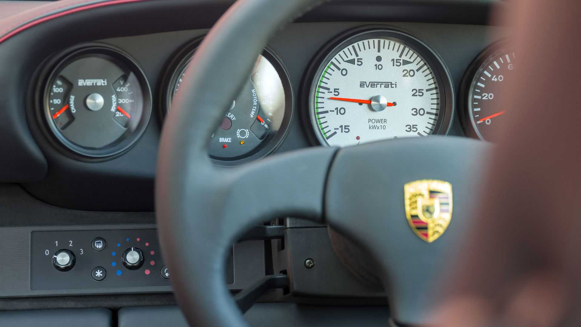 電氣轉生！Everrati 為老款 Porsche 911 換上新世代動力系統！