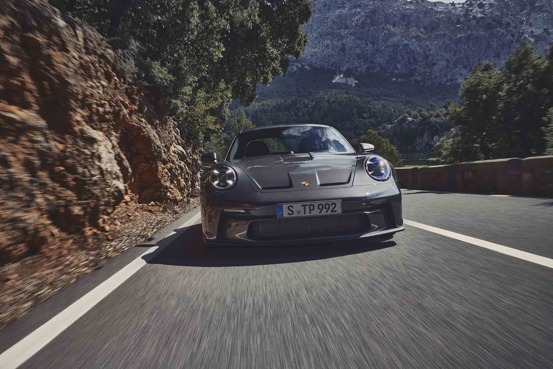 Porsche 911 GT3 Touring Package-3