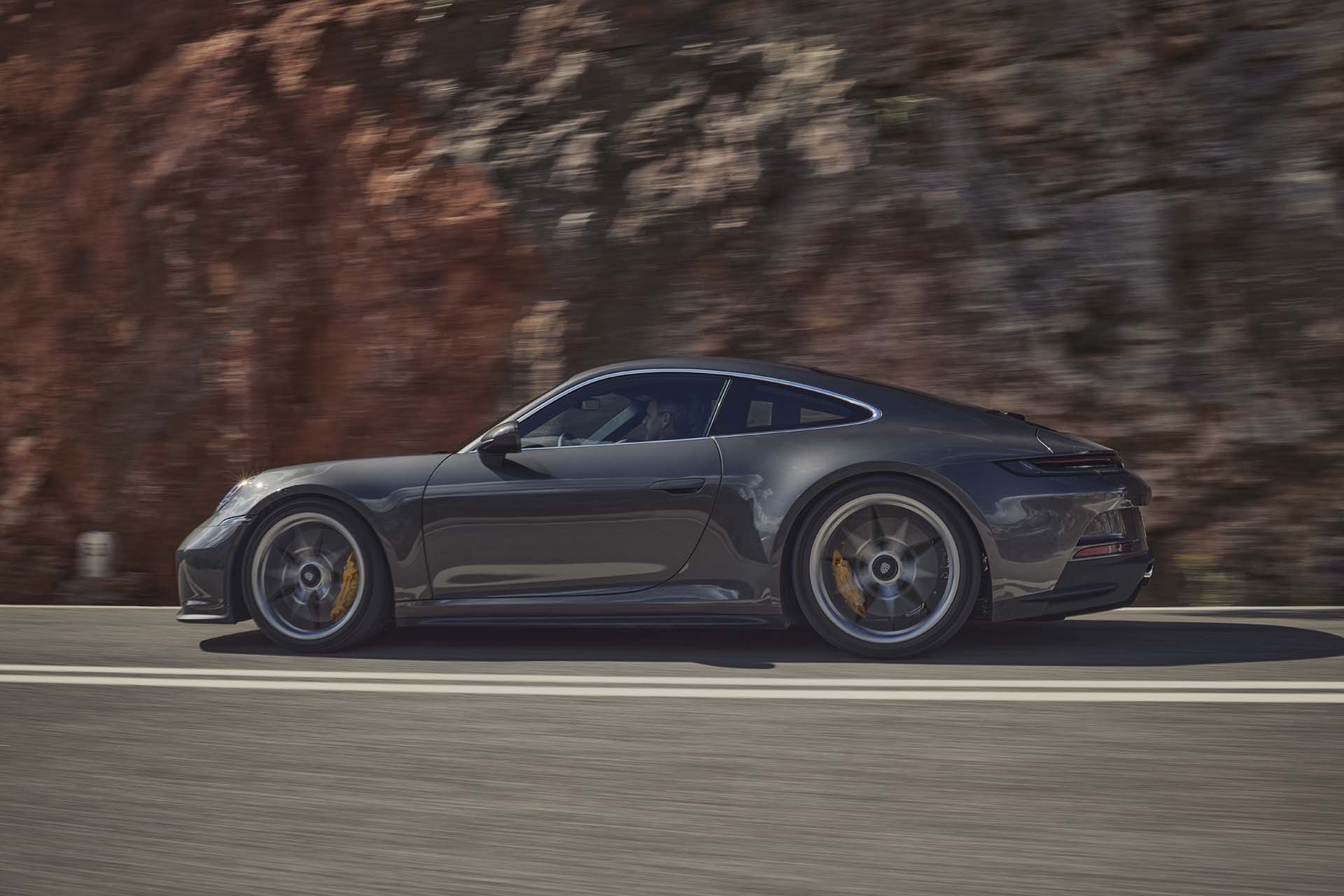 做人要低調，Porsche 911 GT3 Touring Package 正式發表！