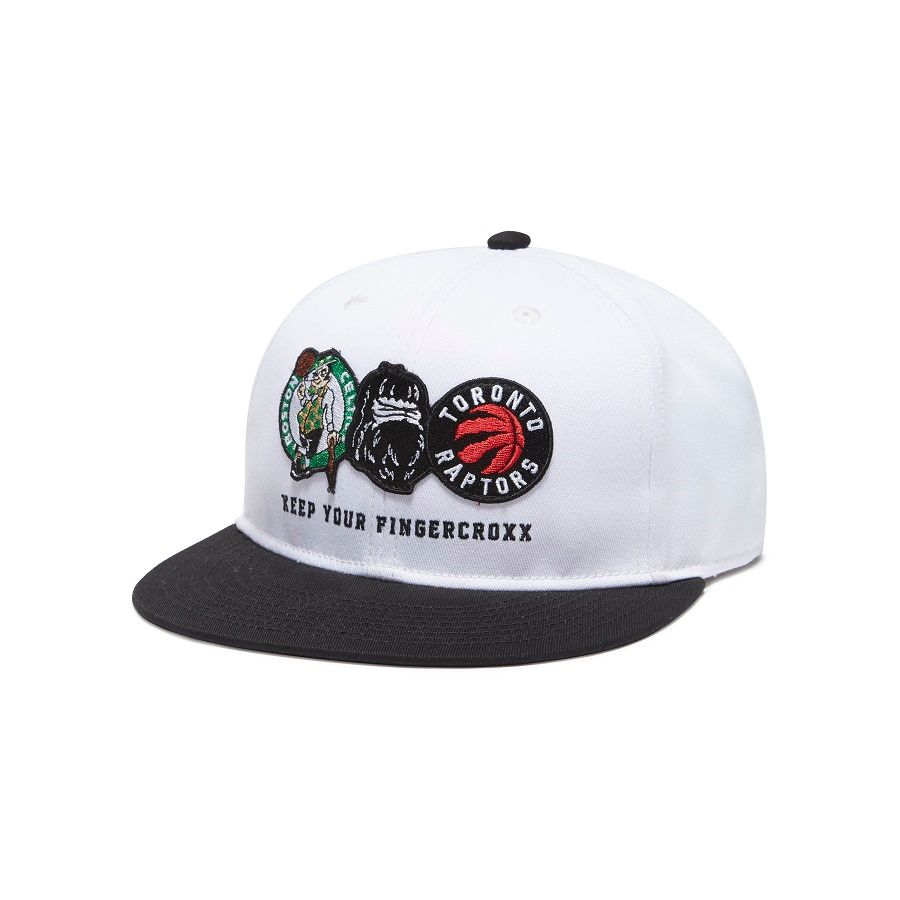 傳承籃球世代榮耀！香港街牌 fingercroxx 攜手 NBA 打造別注紀念系列，NBA Store 官網優惠活動同步開跑！