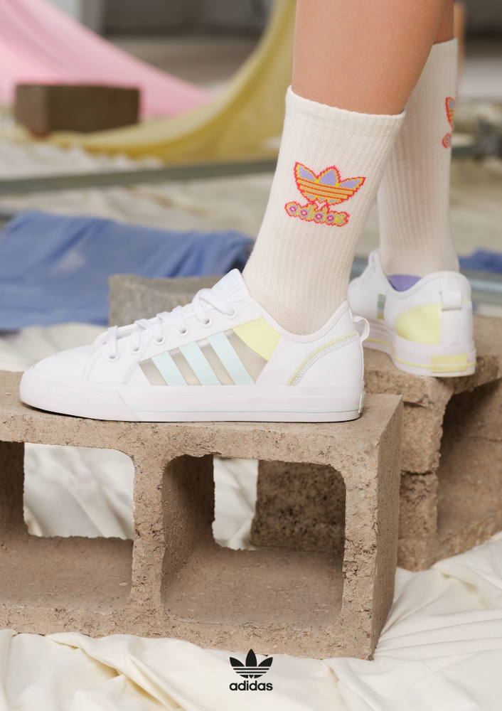 一起在家曬出彩虹正能量！ Adidas Originals 推出全新「 Love Unites 」別注系列，用「愛」團結！ Cool Style 潮流生活網