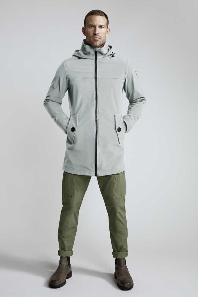 加拿大高端機能品牌 Canada Goose 推出的風雨衣，讓你從極地、雨淋到城市街頭都是主角！