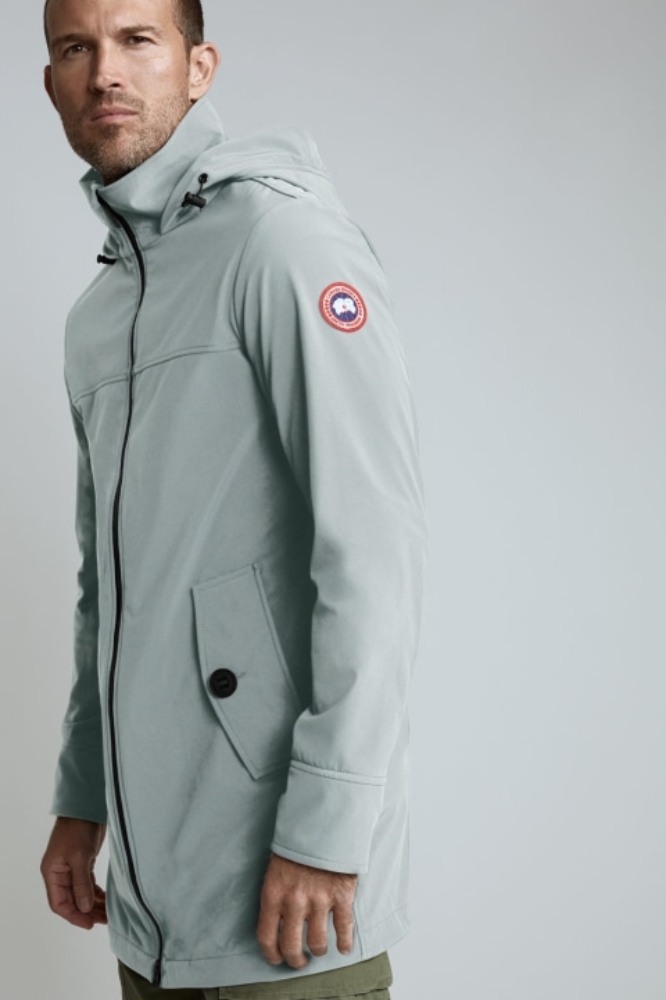 加拿大高端機能品牌 Canada Goose 推出的風雨衣，讓你從極地、雨淋到城市街頭都是主角！