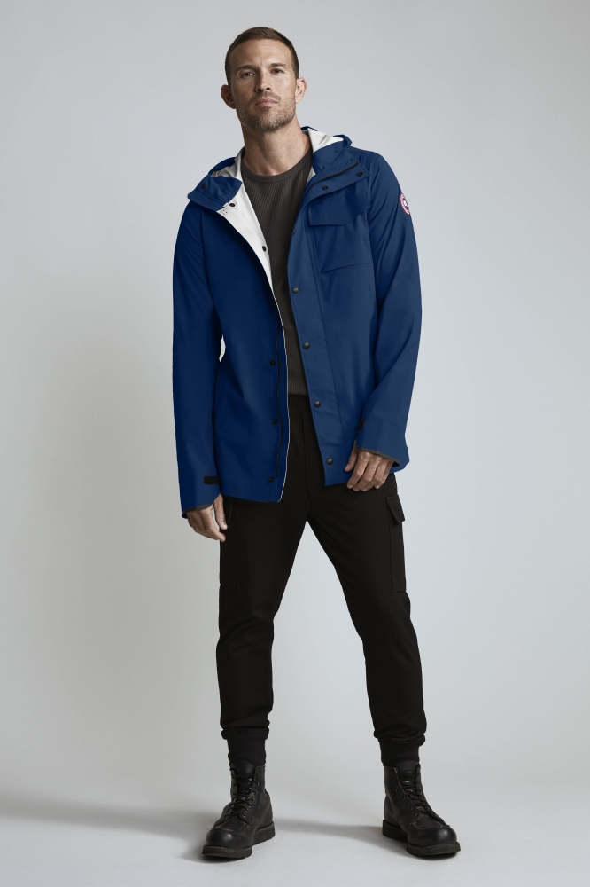 加拿大高端機能品牌 Canada Goose 推出的風雨衣，讓你從極地、雨淋到城市街頭都是主角！