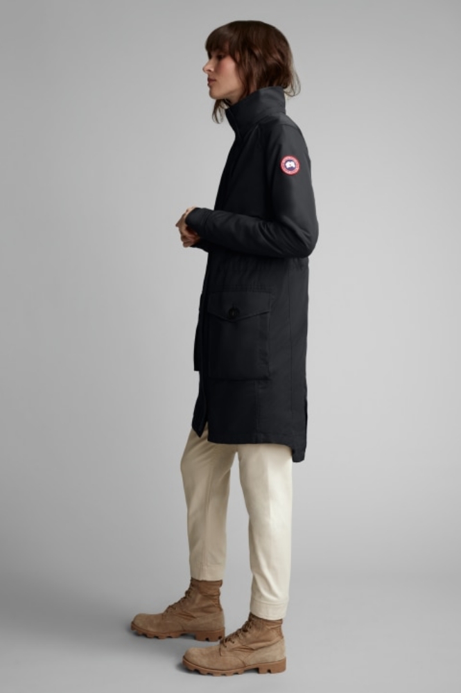 加拿大高端機能品牌 Canada Goose 推出的風雨衣，讓你從極地、雨淋到城市街頭都是主角！