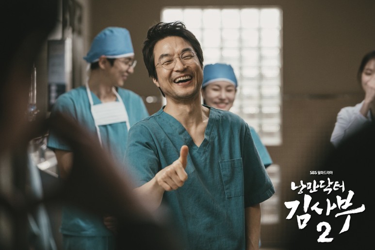 除了《機智醫生生活》以外，還有這 5  部醫療型韓劇值得二刷！《浪漫醫生金師傅》一二季都很讚