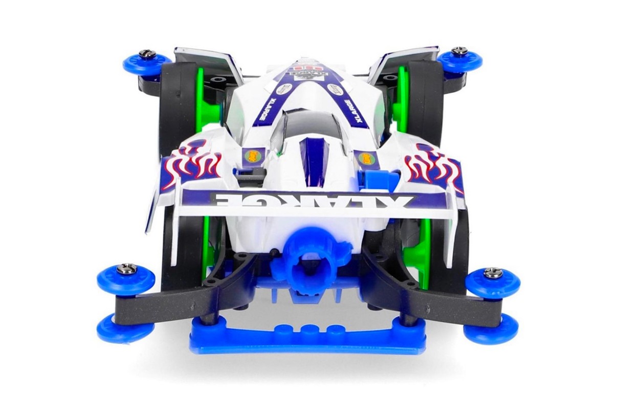 記得《爆走兄弟》嗎？XLARGE x TAMIYA 「聯名旋風衝鋒」四驅車本週發售