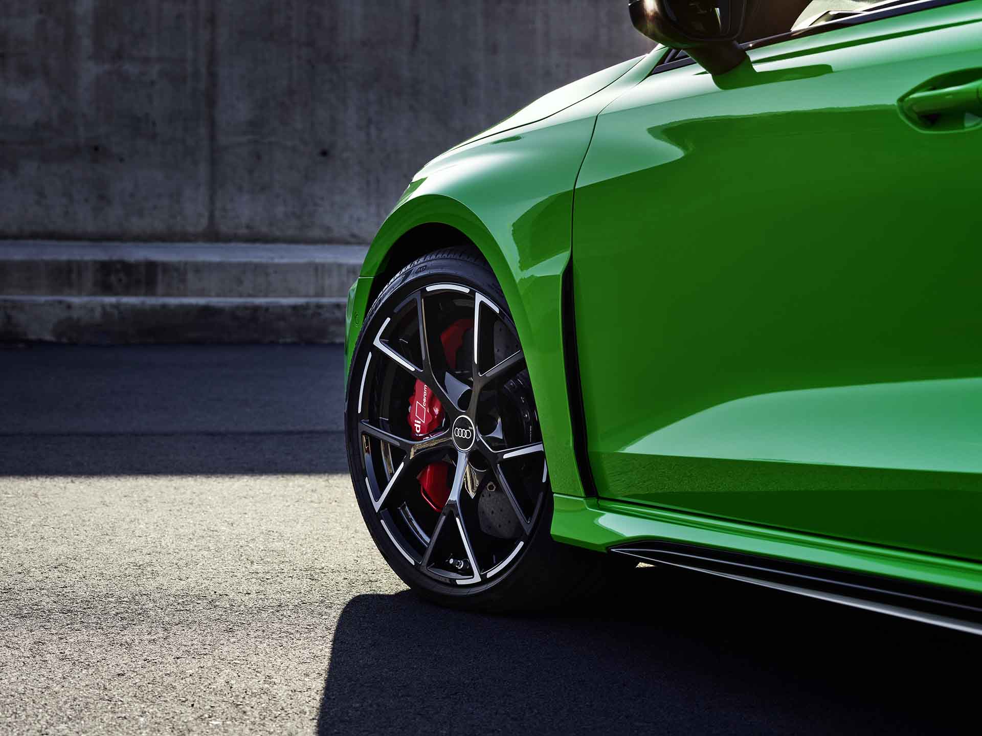 五缸大砲登場！Audi 發布 RS 3 性能鋼砲 / 房車！