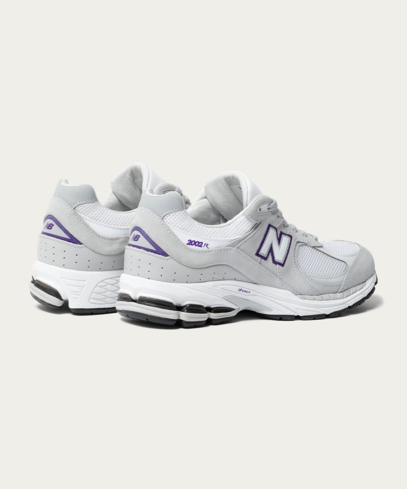 台灣販售預告｜ BEAUTY&YOUTH x New Balance 聯名 327、2002R 別注配色即將開賣！