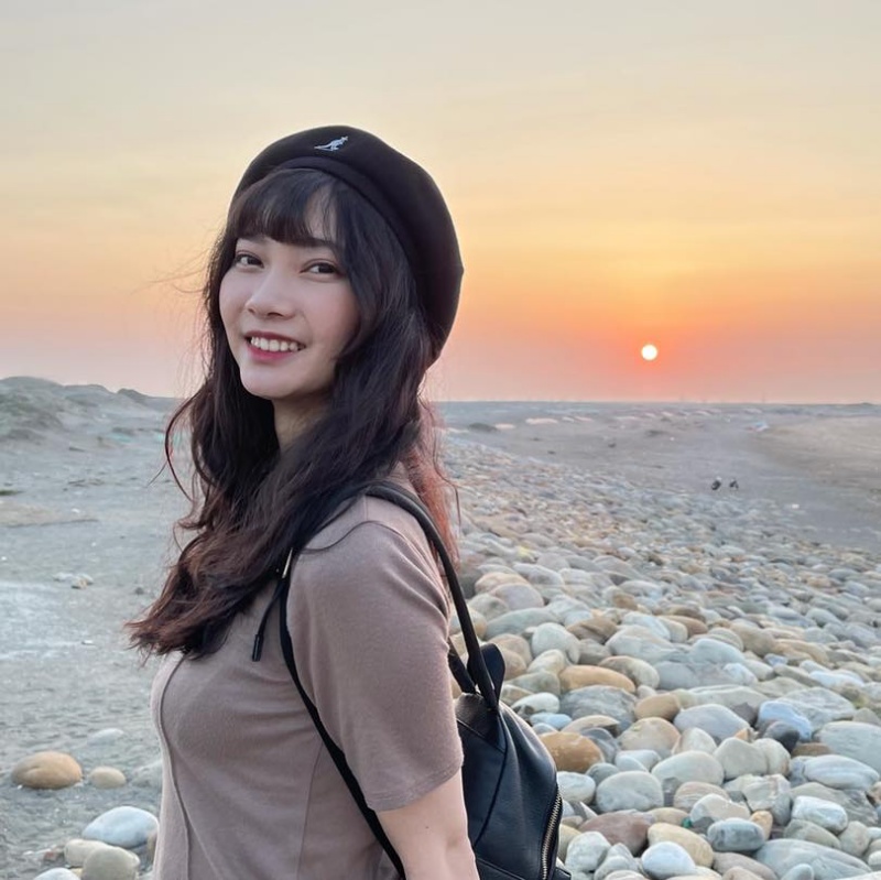 直播主網紅 Sandy 珊迪私密生活遭駭外流！沉默 2 天首發聲：很煎熬　網友齊聲送暖「你很棒！加油！」