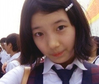 被 JYP 喻為全能型藝人的她，帶你認識這位「國民初戀」裴秀智！