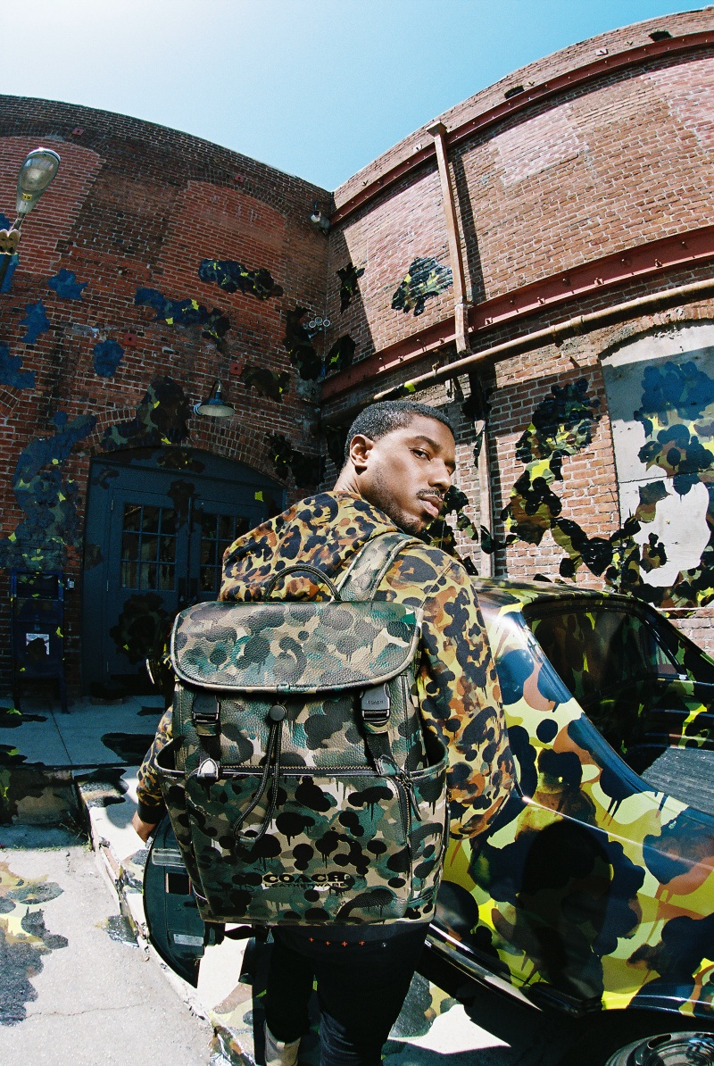 Michael B. Jordan 、林書豪及 Quincy 等大神演繹！ COACH 正式發佈 Camo Print 迷彩印花系列