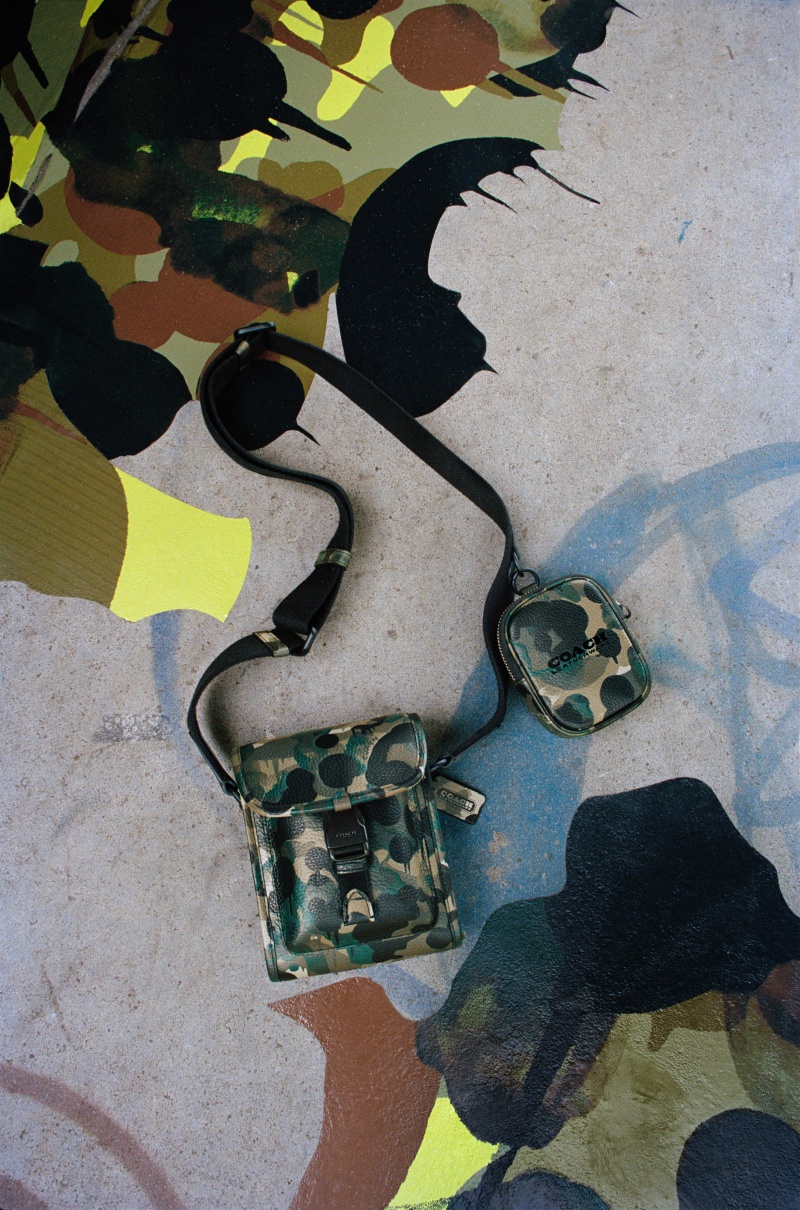 Michael B. Jordan 、林書豪及 Quincy 等大神演繹！ COACH 正式發佈 Camo Print 迷彩印花系列