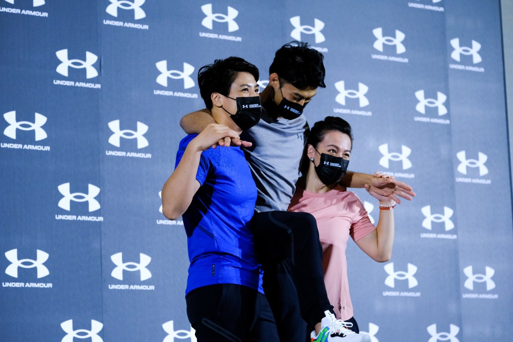 準備組新奧運偶像團體？郭婞淳、楊勇緯、陳念琴秀搞笑五連拍，網：可愛到被圈粉！