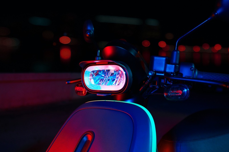 Gogoro VIVA MIX SUPERFAST 極速新亮相！3 大亮點整理：7.2kW 大馬力、螢光綠撞色、個性風格套組