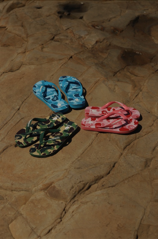 台灣販售預告｜今夏最潮聯名人字拖 BAPE x Havaianas 首批上線秒殺，第二波「這天」開搶！
