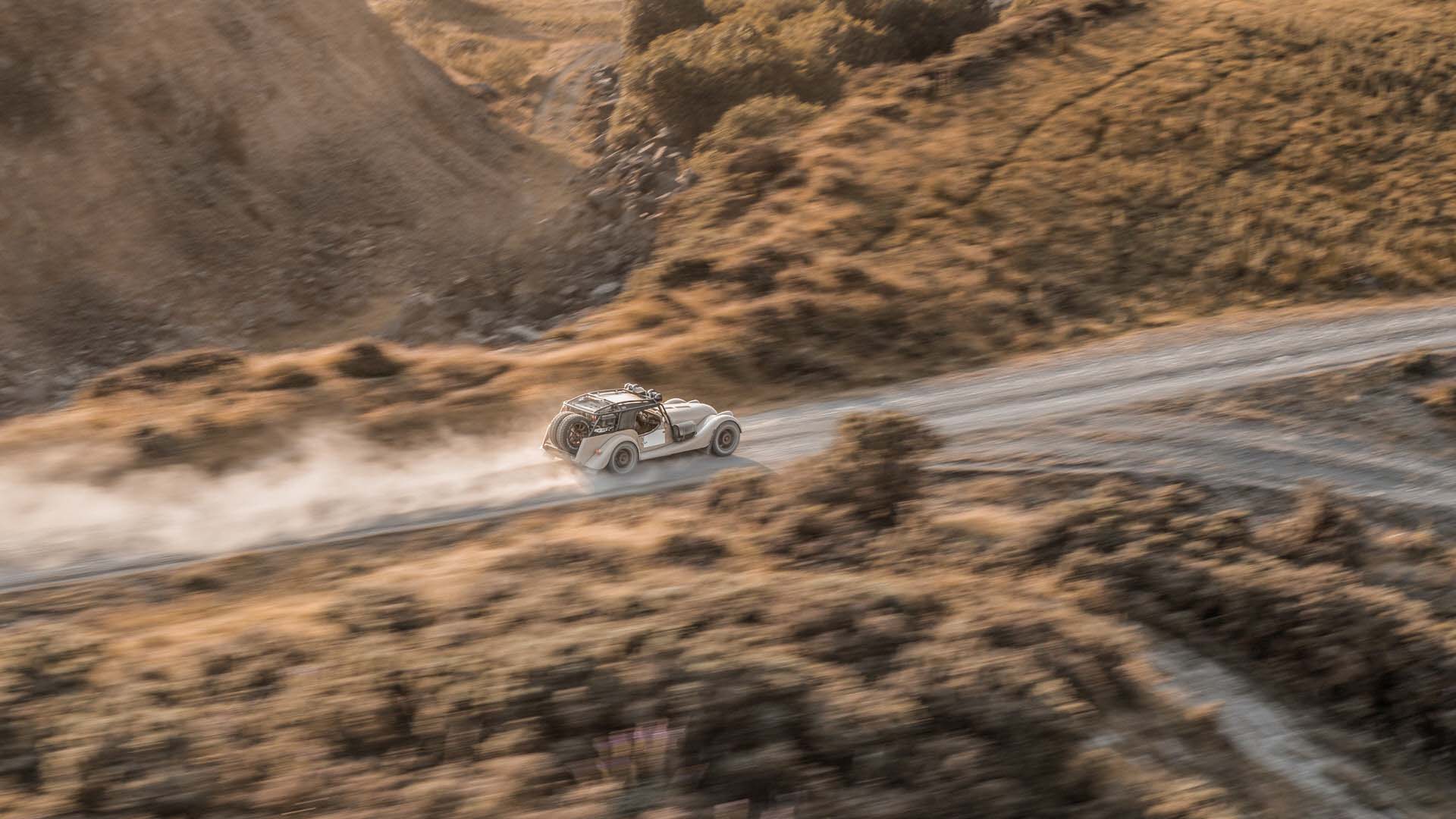 這樣的跨界？Morgan Plus Four CX-T 我覺得可以！