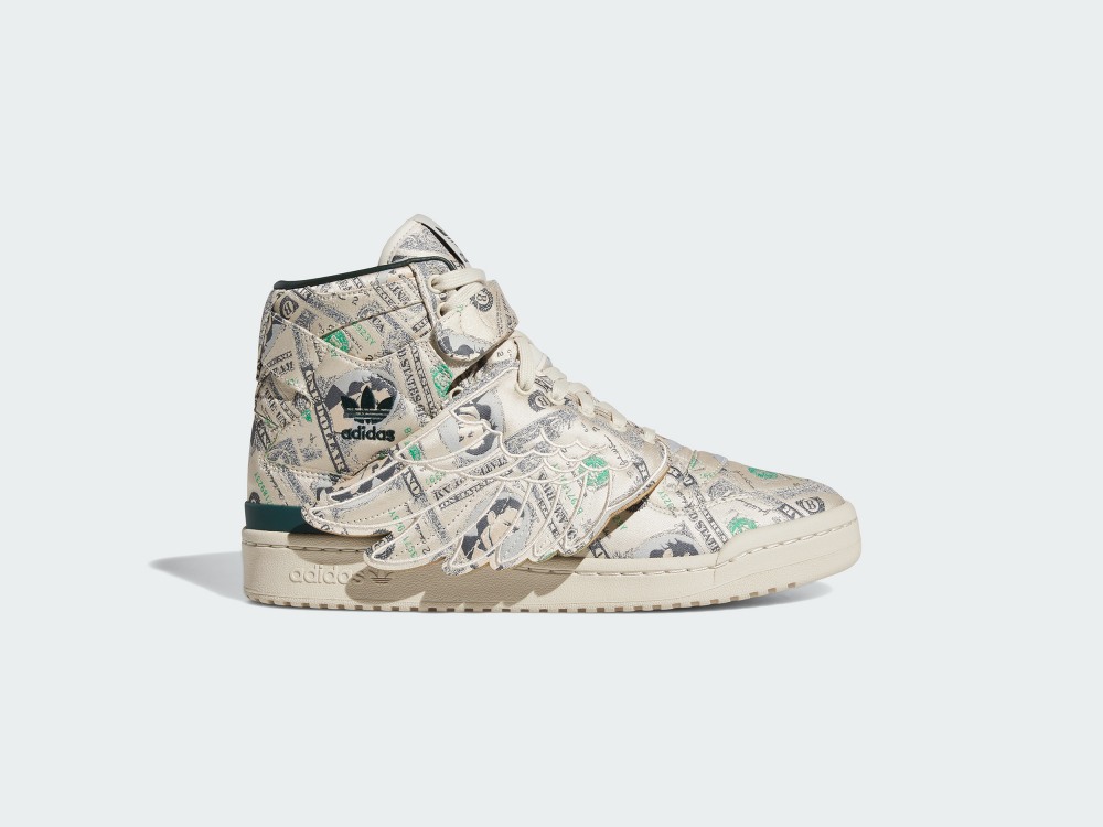 暗喻錢錢飛走了？adidas Originals x Jeremy Scott Money Wings 聯名今日開賣，經典翅膀超吸睛！