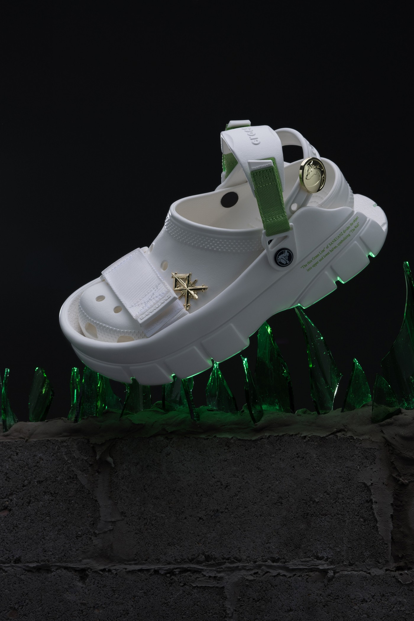讓人跌破眼鏡的 CROCS 聯名 TOP5！有了這些大牌加持，CROCS 還只是那個讓人不解「洞洞鞋」嗎？