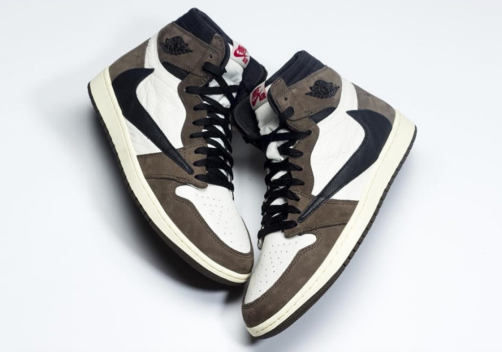 Travis Scott x Air Jordan 倒勾系列