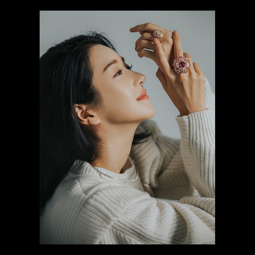2021 年韓網 Google 搜索率最高 TOP 5 女演員出爐！「最美小三」韓韶禧排第 2，飽受爭議的「她」穩坐冠軍！